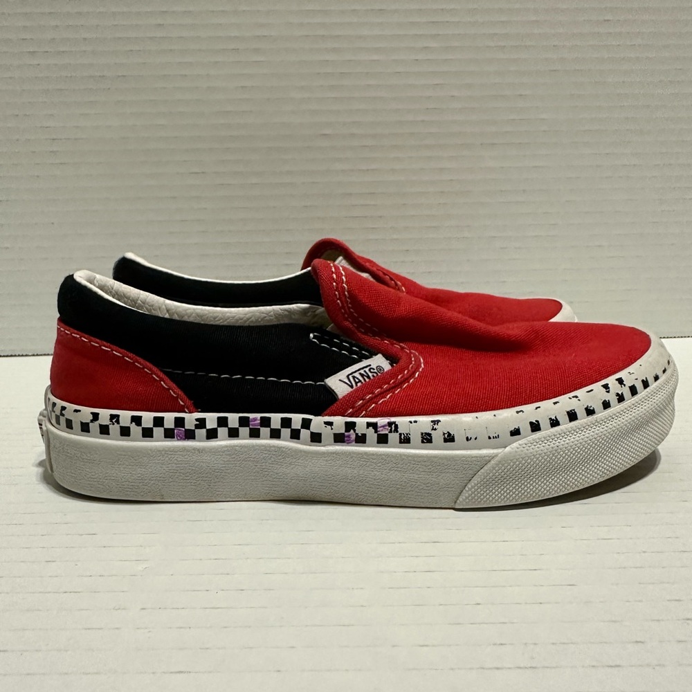 Vans Kids Classic Slip-On Checkerboard Sneakers  Size 13